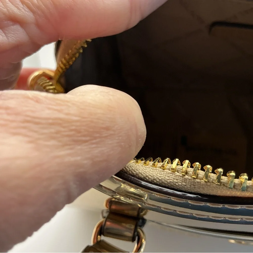 Michael Kors Jet Set Mini Duffel Crossbody Pale Gold Metallic NWOT - Picture 7 of 8